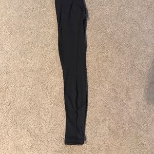 Black Lululemon Leggings with Mesh Cutouts